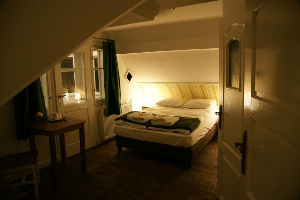 Willa Zwolakowka Bed and Breakfast Istebna Rum bild